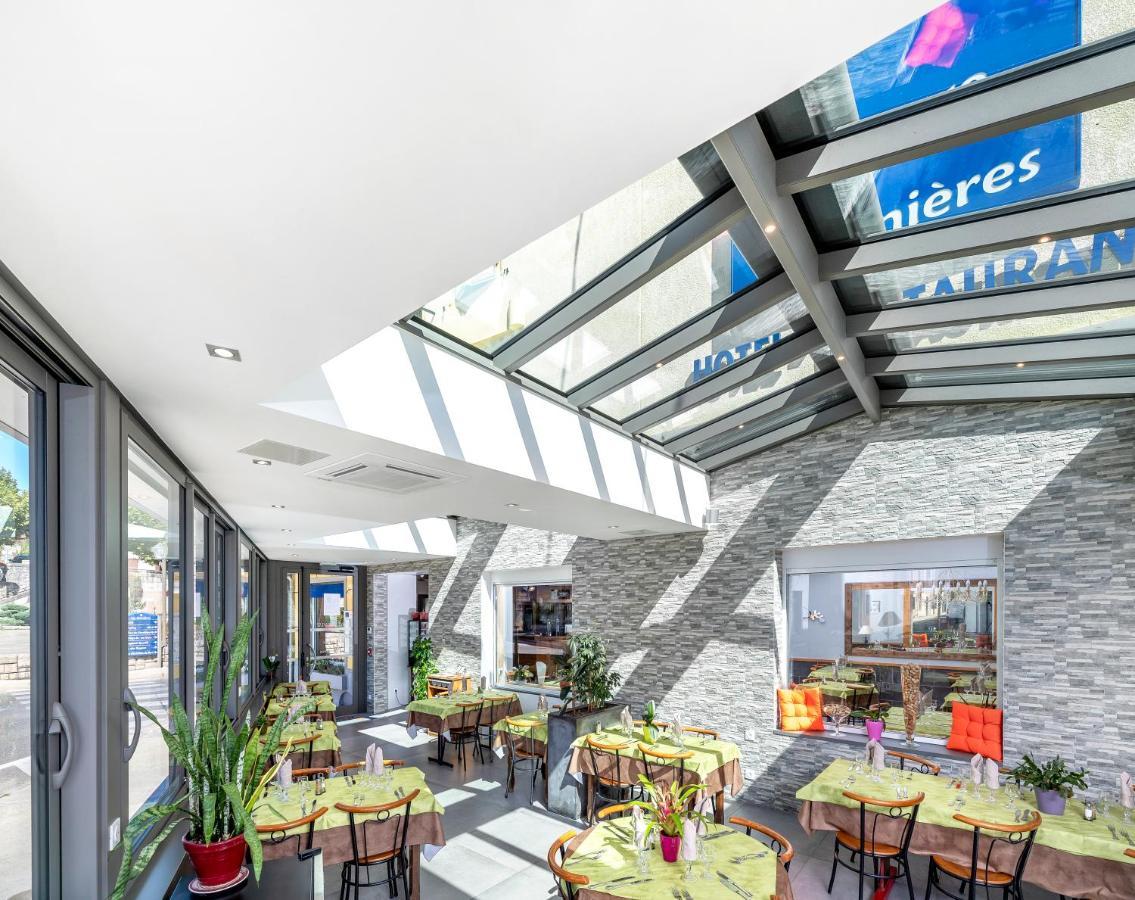 Auberge Des Avenieres เลซาวีแนร์ ภายนอก รูปภาพ